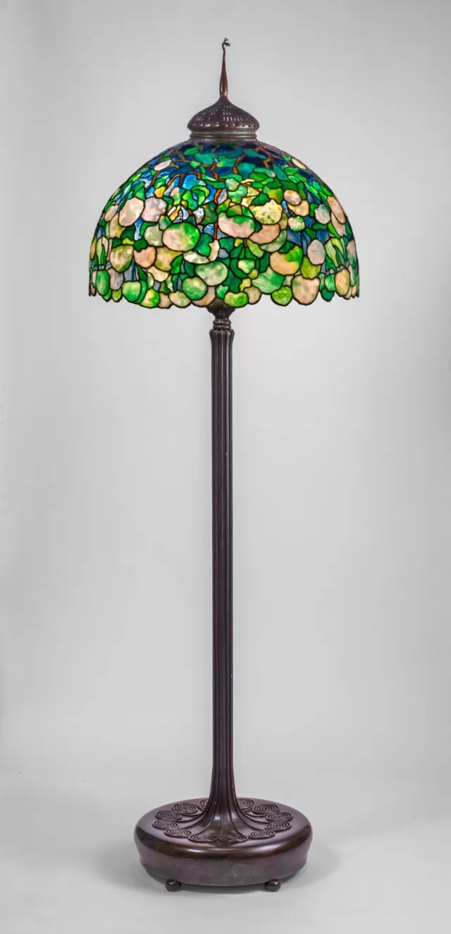 Snowball Floor Lamp Tiffany